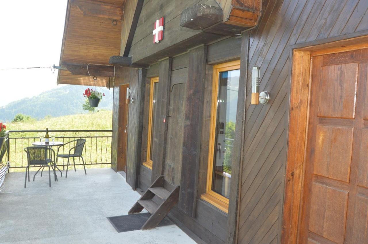 Le Petit Chalet-Leard Jarrier Exteriér fotografie